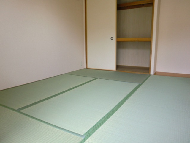 大阪市淀川区野中南２丁目の賃貸マンションの和室