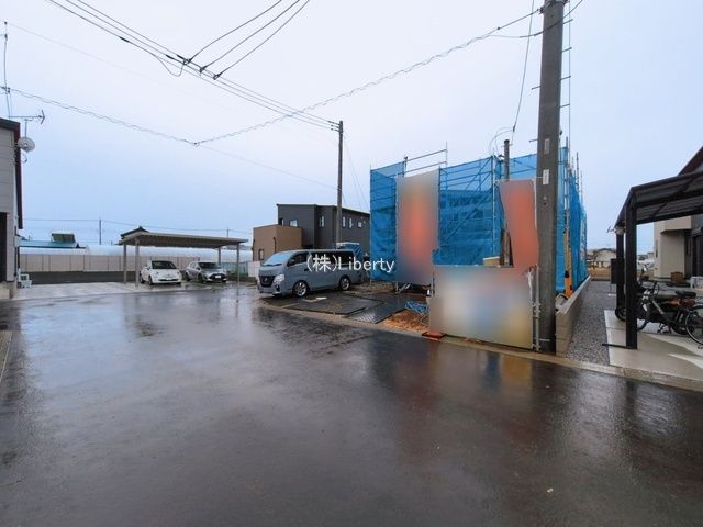古河市大堤　新築戸建　9号棟の前面道路含む現地写真