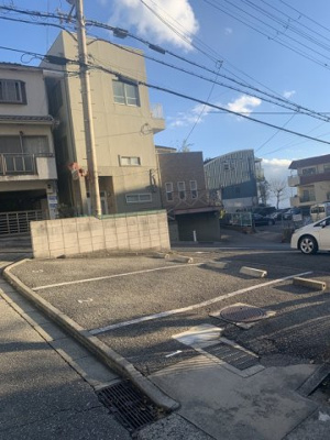【駐車場】 | メゾンドカスカード六甲