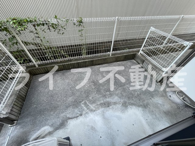 アルベージュ八戸ノ里Ⅱ番館のバルコニー|バルコニーがあります