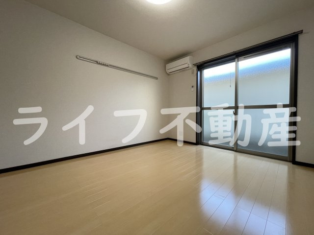 アルベージュ八戸ノ里Ⅱ番館の洋室|個人の部屋や寝室として使える洋室です