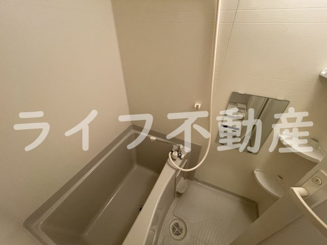 アルベージュ八戸ノ里Ⅱ番館の浴室|日々の疲れを癒すお風呂付です