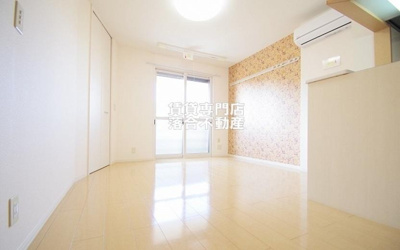 【居間・リビング】 | リヴェール | 広々とした使いやすいお部屋♪