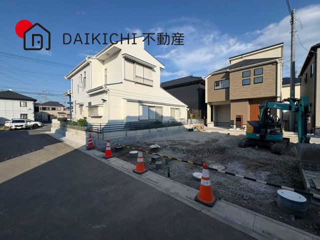 【前面道路含む現地写真】 | 北本市中丸7丁目　新築戸建　全12棟　8号棟