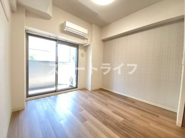大阪市淀川区西中島１丁目の賃貸マンションの寝室
