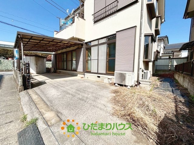 古河市中田　中古一戸建て　の駐車場