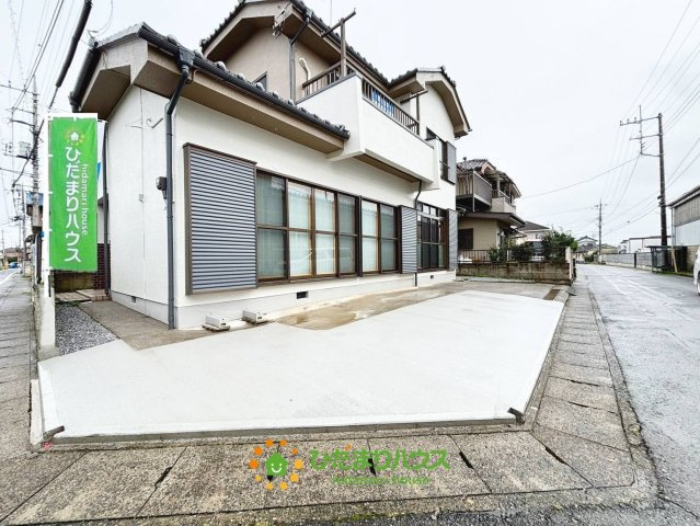 古河市中田　中古一戸建て　の駐車場