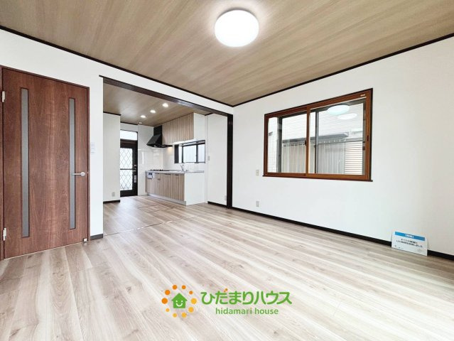古河市中田　中古一戸建て　のキッチン