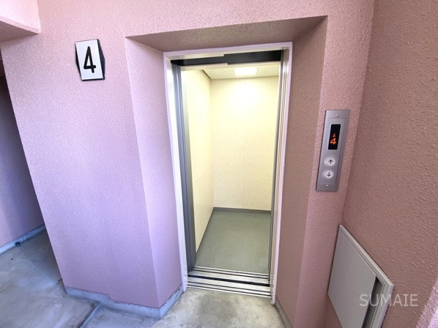 コーポKENのその他共用部分|エレベータ完備！