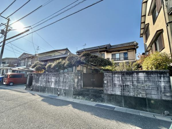 高知市高須2丁目　中古一戸建ての外観|南向きで陽当たり良好な住まい