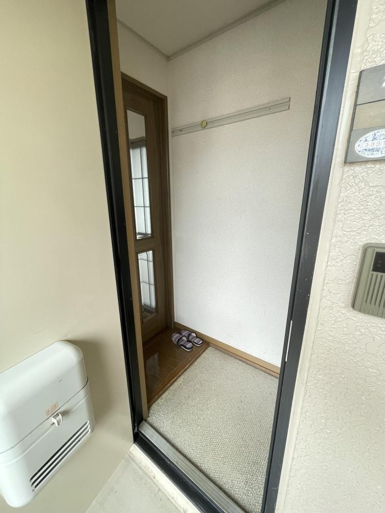 セベルハイツA棟の玄関