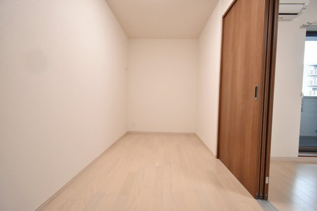 ウェルスクエア西宮北口の洋室