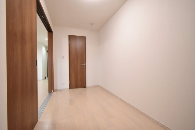 ウェルスクエア西宮北口の洋室