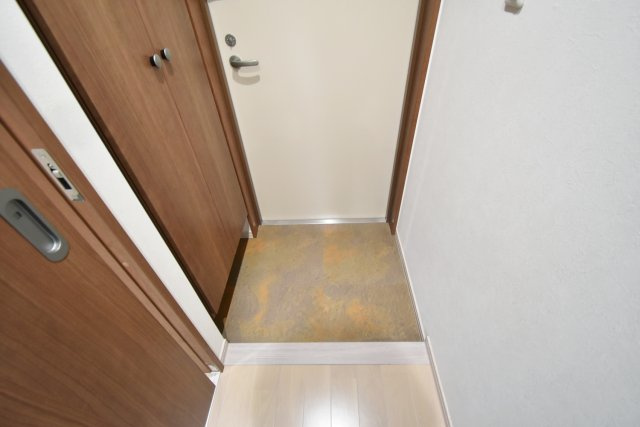 ウェルスクエア西宮北口の玄関