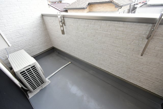 ウェルスクエア西宮北口のバルコニー