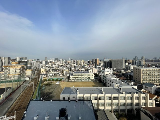 プレジオ十三の展望