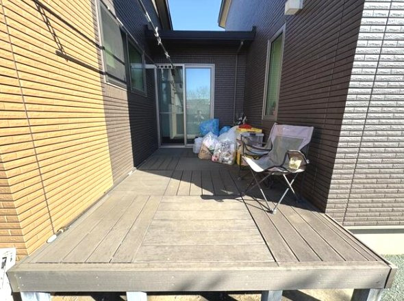 八街市富山　中古戸建の庭|一条工務店施行 平成30年10月築 3LDK平屋 敷地約83坪 家庭菜園が可 駐車3~4台可能