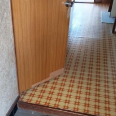 サンハイツ野上の玄関