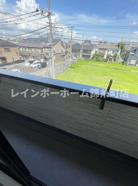 Avalon 三ノ輪のバルコニー