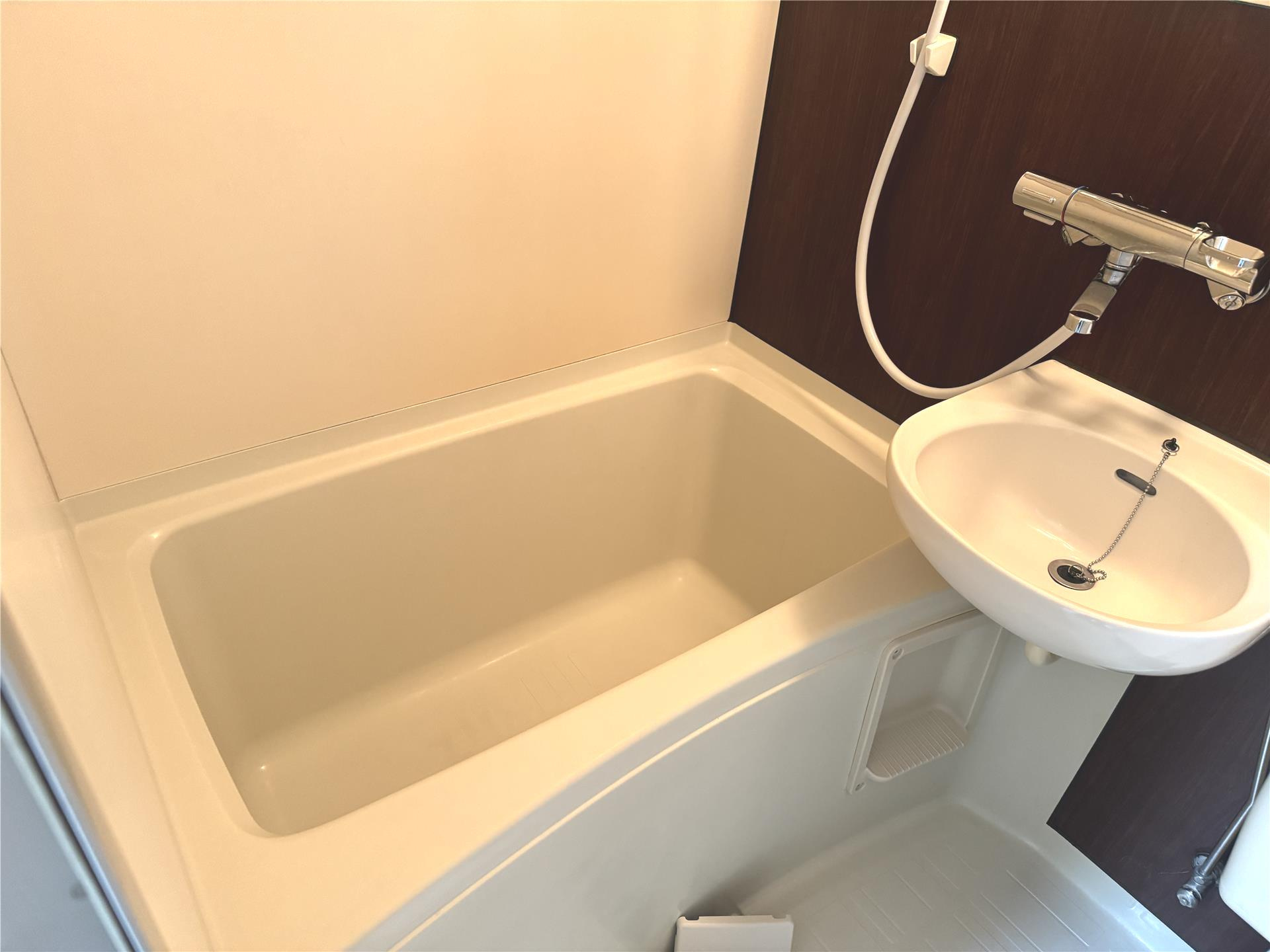 フレッシュハイムアイの浴室