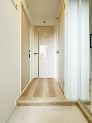 【玄関】 | ラフィーネ箱崎駅前