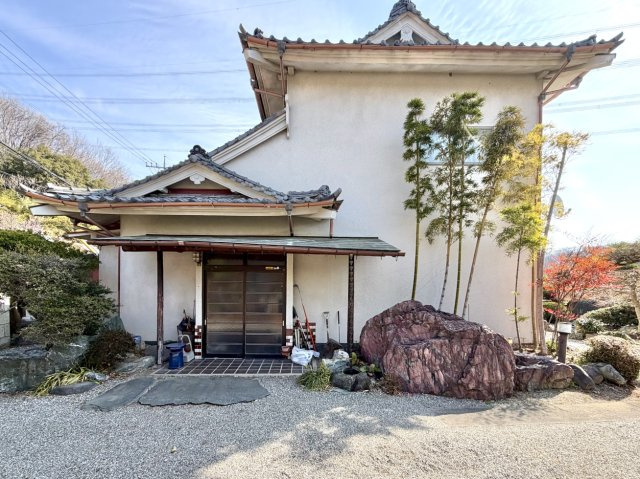 【中古戸建】高崎市乗附町　の外観|■外観|シンプルで洗練されたデザインは住まう人の色に染まり、個性を映し出します♪本日見学可能(*＾＾*)