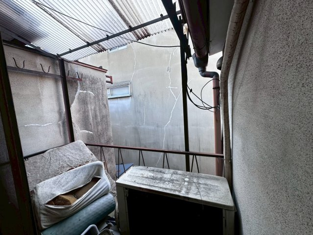 【バルコニー】 | 西七条石井町　店舗付住居