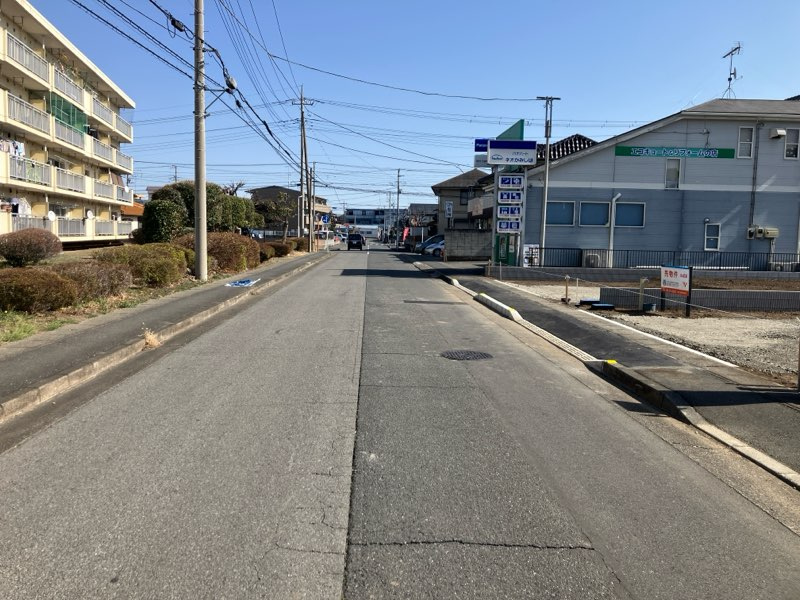 BLOOMING GARDEN　深谷市上柴町西1丁目の前面道路含む現地写真