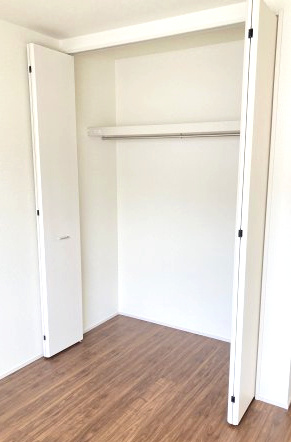 リーブルガーデンS前橋市樋越町第４　2号棟の収納|２階洋室2収納です
