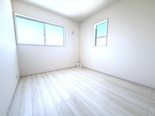リーブルガーデンS前橋市樋越町第４　2号棟の洋室|２階洋室2です