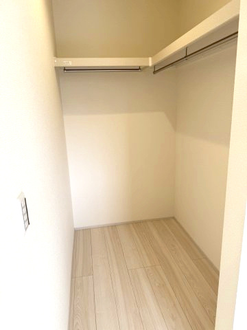 リーブルガーデンS前橋市樋越町第４　4号棟の収納|２階洋室1収納ウォークインクローゼットです