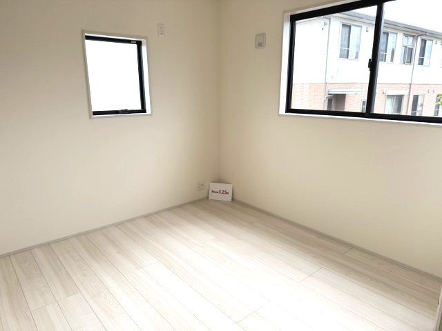 リーブルガーデンS前橋市樋越町第４　4号棟の洋室|２階洋室2です