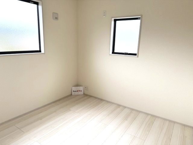リーブルガーデンS前橋市樋越町第４　4号棟の洋室|２階洋室3です