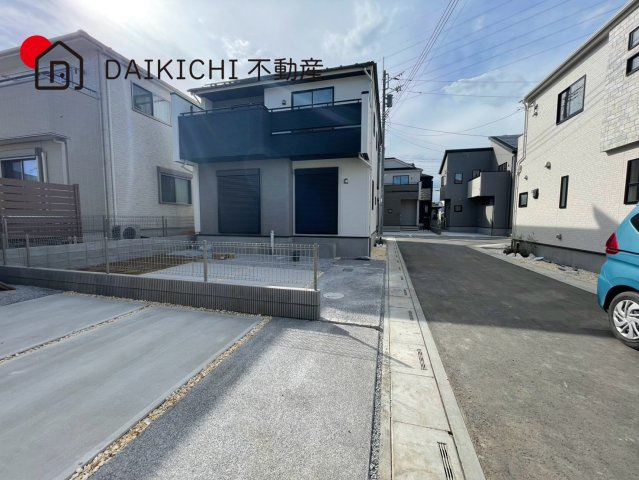 【前面道路含む現地写真】 | 北本市中丸7丁目　新築戸建　全12棟　11号棟