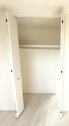 リーブルガーデンS前橋市樋越町第４　6号棟の収納|２階洋室1収納です
