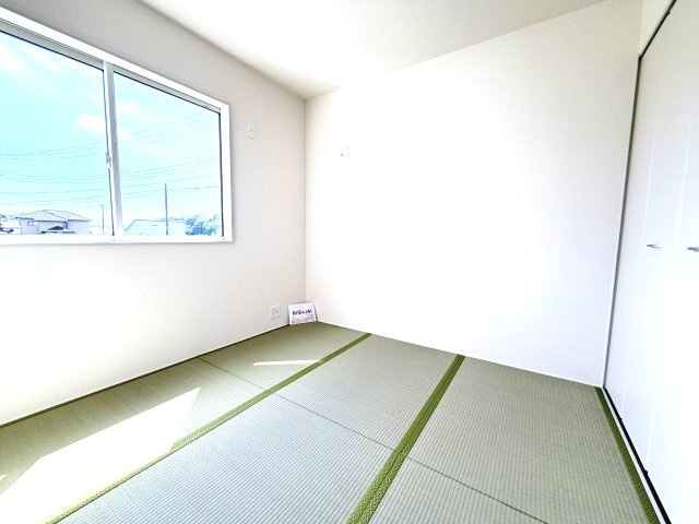 リーブルガーデンS前橋市樋越町第４　6号棟の和室|1階和室です