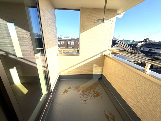 リーブルガーデンS前橋市樋越町第４　1号棟のバルコニー|バルコニーは2ヶ所♪