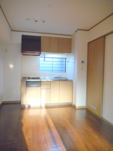 レジデンス上高井戸のキッチン|システムキッチン（別部屋参考写真）