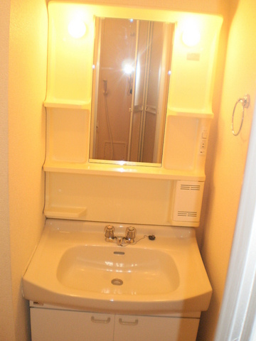 レジデンス上高井戸の洗面所|☆条件にかかせない独立洗面台付き♪☆