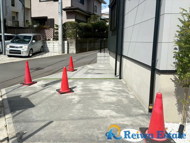 新築戸建　茅ヶ崎市松林1丁目の駐車場