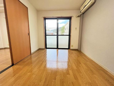 【内装】 | ポルトファミリア | 室内