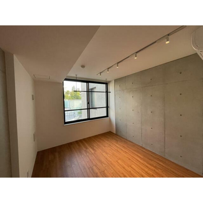 【居間・リビング】 | LEGALAND中野富士見町 | 7.5帖のきれいな洋室。