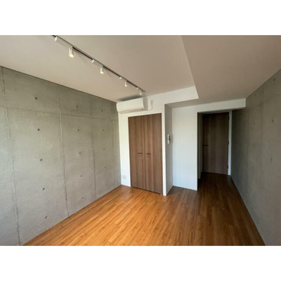 【寝室】 | LEGALAND中野富士見町 | きれいなフローリング。