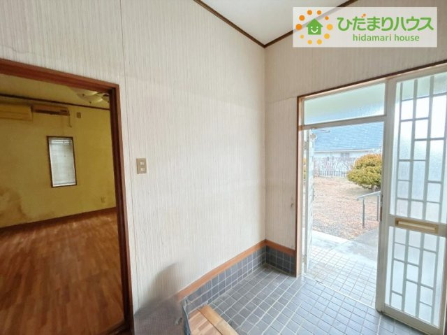 いわき市中央台飯野2丁目　中古戸建の玄関