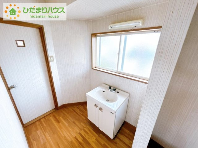 いわき市中央台飯野2丁目　中古戸建の独立洗面台