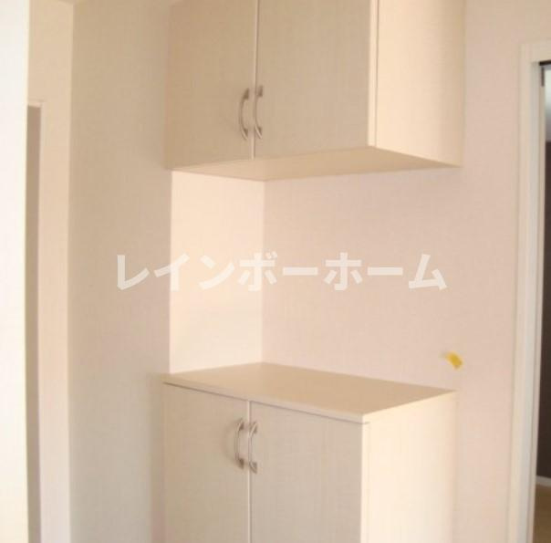 ハーベイロードの玄関