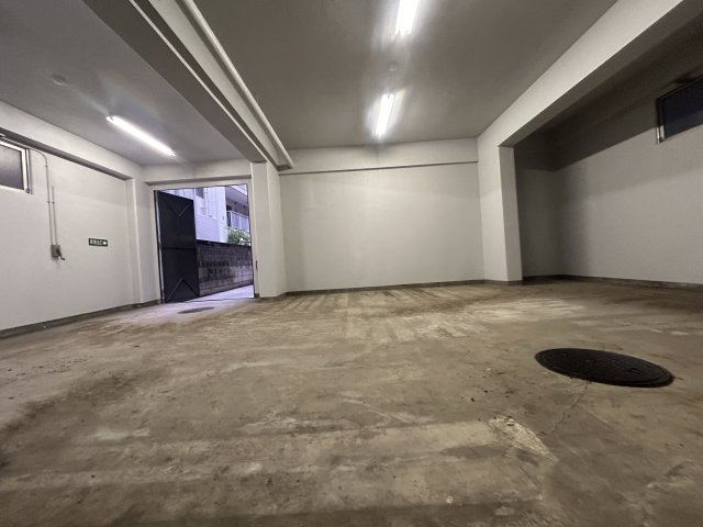 新井ビルの内装