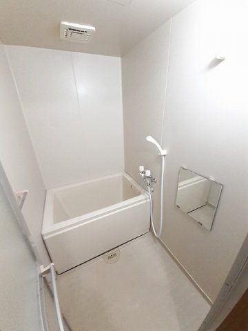 サンライズ　オアシスＢの浴室