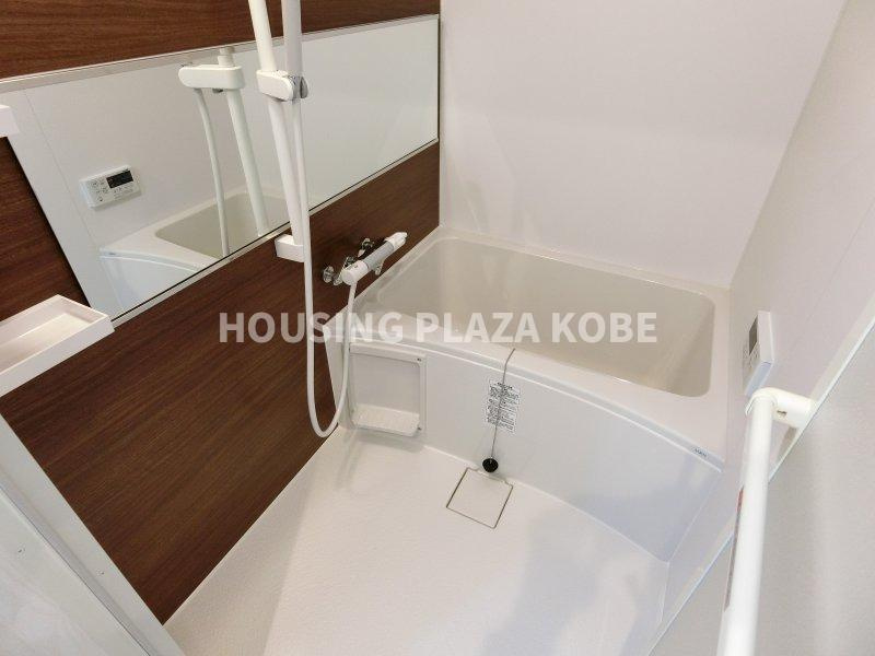 ARPEGGIO西代の浴室|浴室イメージ（同施工会社別物件）