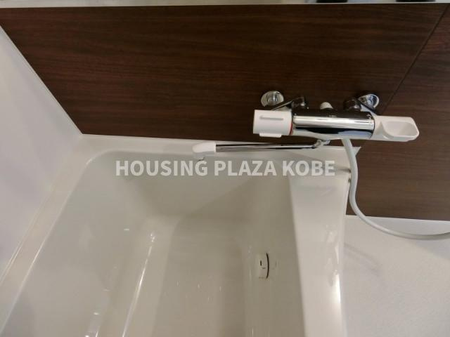 コーム須磨の浴室